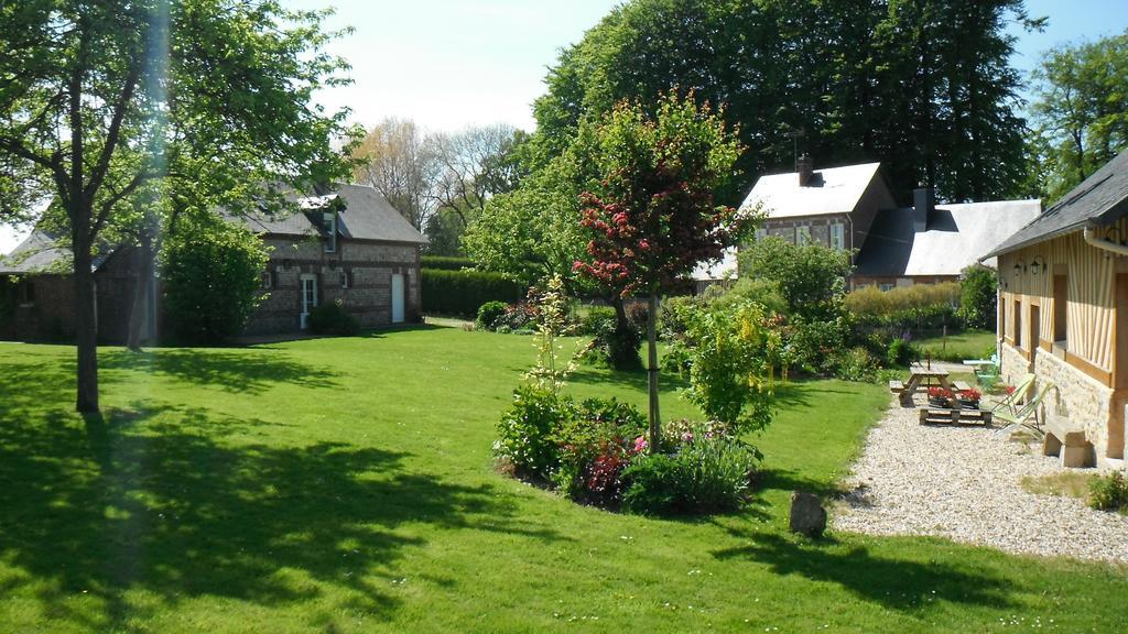 Les Pierres De Petreval - La Grange Bed & Breakfast Mentheville Bagian luar foto