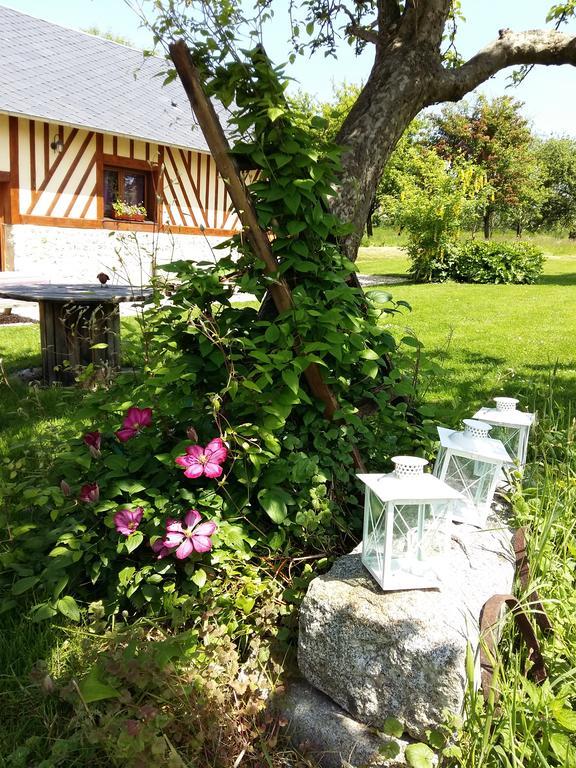 Les Pierres De Petreval - La Grange Bed & Breakfast Mentheville Bagian luar foto